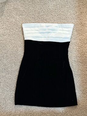 Lovers and Friends New With Tag Strapless Black and White Mini Dress